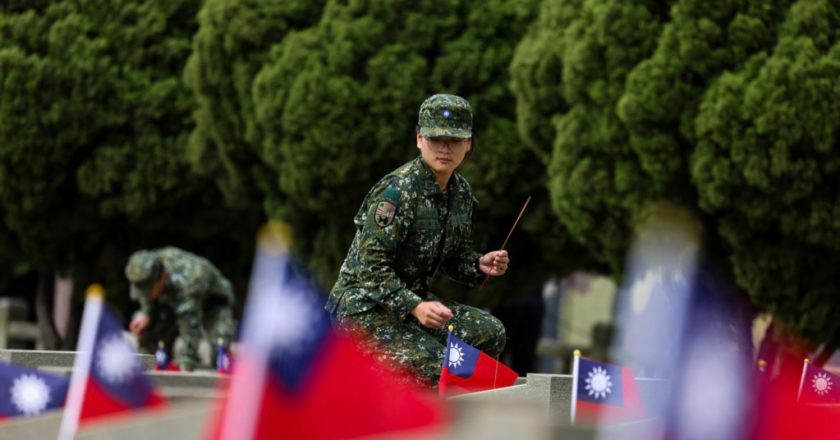 美国批准新一批对台军售 出售价值约20亿美元的先进防空导弹和雷达系统