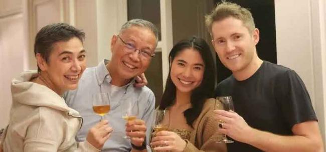 女婿离世 赖佩霞急飞美国奔丧